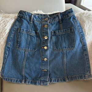 Denim Button-Front Medium-Wash Skirt